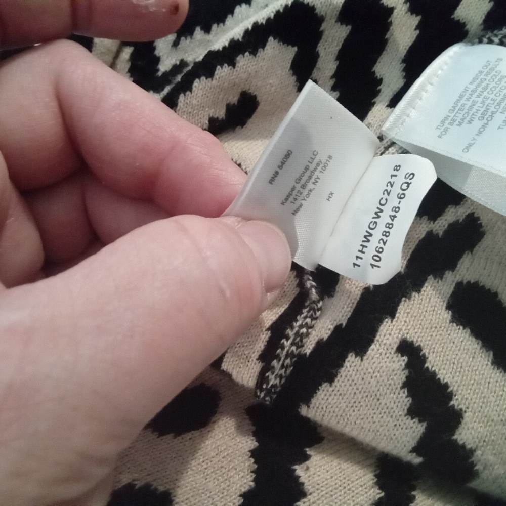Jones Studio Seperates Plus Size 2X Black & White Chevron Cardigan - Picture 11 of 13